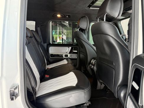 Used 2021 Mercedes-Benz G 550 image 31