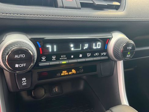 Certified 2023 Toyota RAV4 XLE w/ Convenience Package image 28