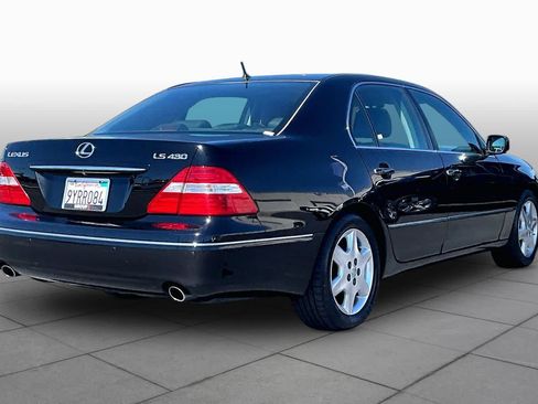 Used 2004 Lexus LS 430 RWD image 12
