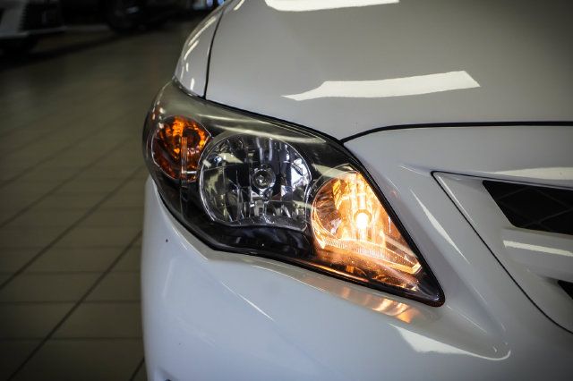 Used 2013 Toyota Corolla S FWD image 24