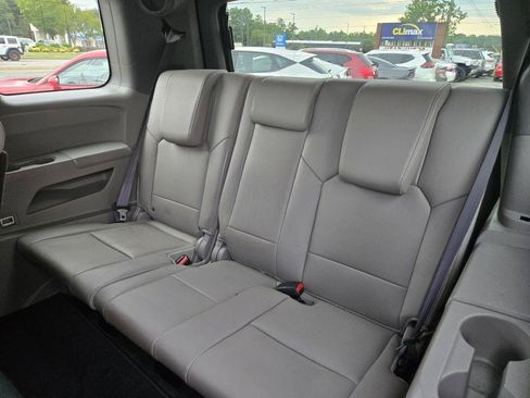 Used 2014 Honda Pilot Touring image 18