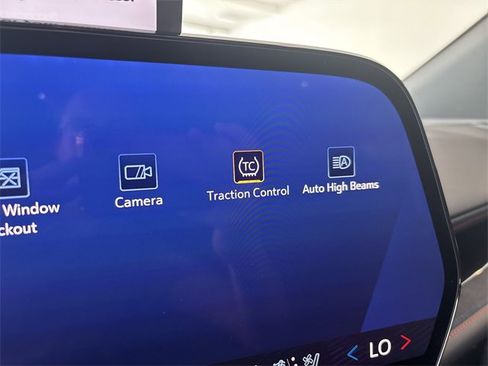 Certified 2025 Chevrolet Blazer EV RS image 33