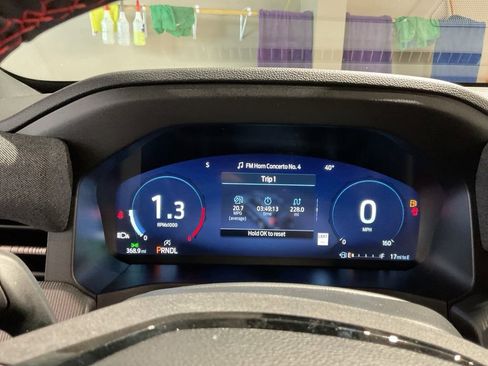 New 2026 Ford Explorer ST-Line w/ ST-Line Street Pack image 16