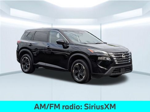 Used 2024 Nissan Rogue SV FWD image 10