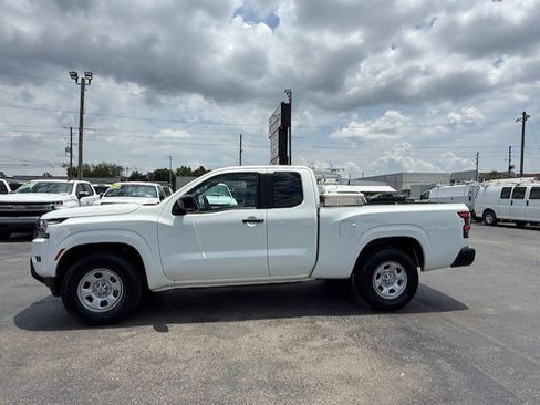 Used 2024 Nissan Frontier S w/ Technology Package RWD image 10