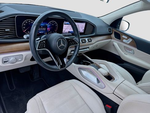 Used 2024 Mercedes-Benz GLE 350 4MATIC image 7