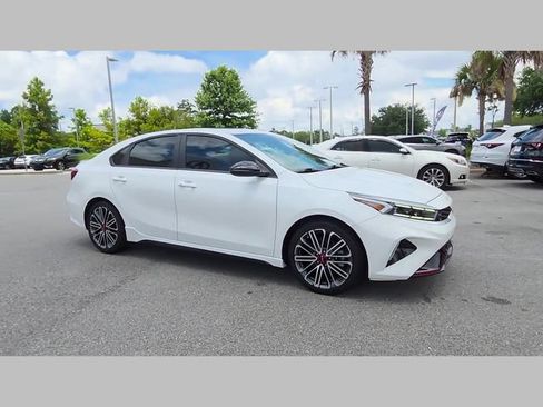 Used 2024 Kia Forte GT w/ Option Group 015 FWD image 31