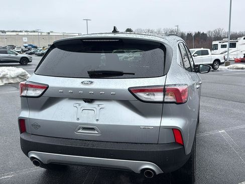 Used 2022 Ford Escape Titanium AWD/4WD image 7