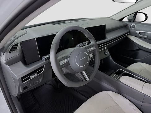 Used 2026 Hyundai Sonata SEL FWD image 11