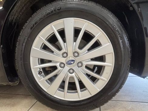 Used 2018 Subaru Impreza 2.0i Premium AWD/4WD image 13