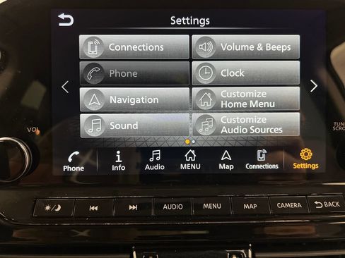 Used 2025 Nissan Pathfinder SL FWD image 69