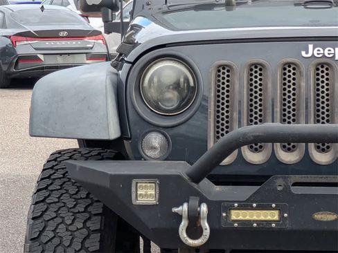 Used 2017 Jeep Wrangler Unlimited Sport w/ Quick Order Package 24S image 9