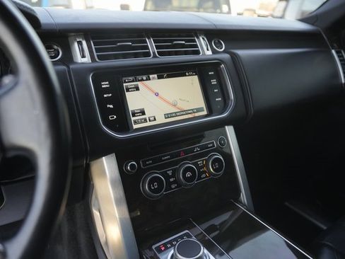 Used 2014 Land Rover Range Rover HSE image 26