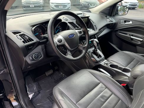 Used 2015 Ford Escape Titanium AWD/4WD image 10