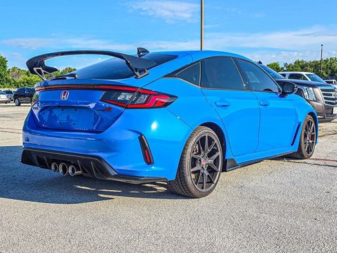 Used 2025 Honda Civic Type R image 6