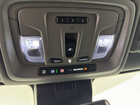 Used 2023 Chevrolet Silverado 1500 LTZ w/ LTZ Convenience Package II image 29