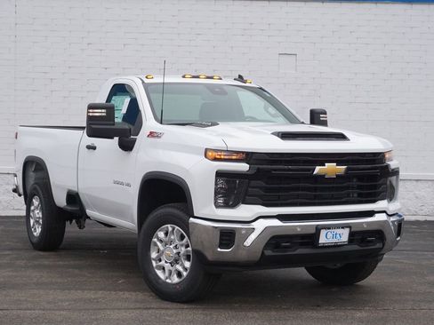 New 2026 Chevrolet Silverado 3500 W/T AWD/4WD image 2