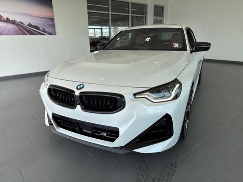 Used 2025 BMW M240i xDrive Coupe w/ Premium Package AWD/4WD image 3