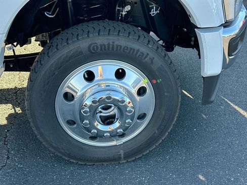 New 2026 Ford F450 XLT w/ 360-Degree Camera Package image 12