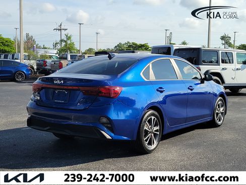 Used 2024 Kia Forte LXS w/ LXS Technology Package FWD image 6