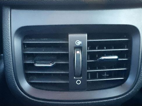 Used 2024 Kia Forte GT-Line w/ GT-Line Premium Package image 32