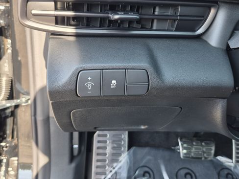 New 2026 Hyundai Elantra SEL Sport FWD image 27