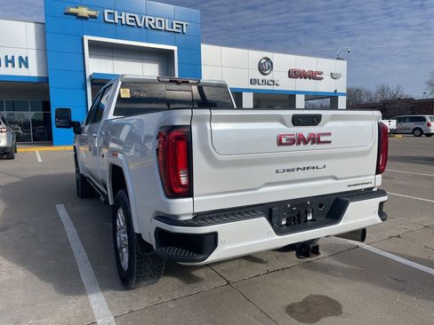 Used 2022 GMC Sierra 3500 Denali image 5