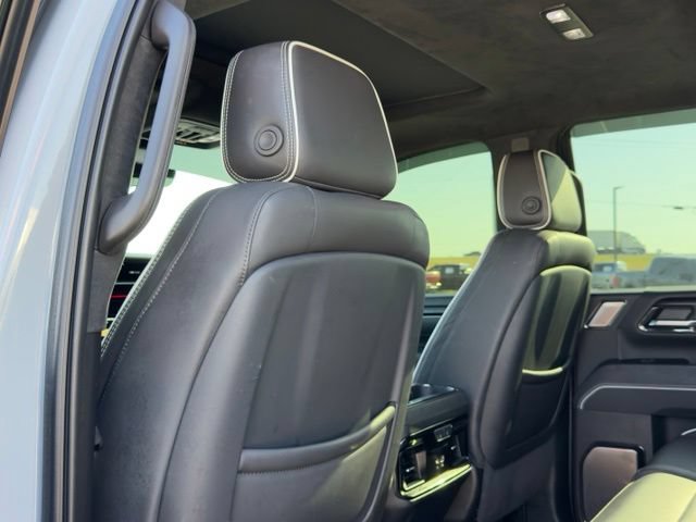 Used 2024 GMC Sierra 2500 AT4X w/ AT4X AEV Edition AWD/4WD image 19