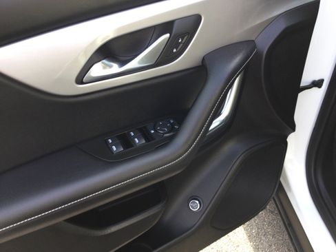 Used 2024 Chevrolet Blazer LT w/ Convenience Package image 13