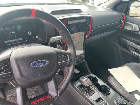 Certified 2025 Ford Ranger Raptor AWD/4WD image 11