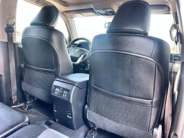 Used 2018 Toyota 4Runner SR5 Premium RWD image 13