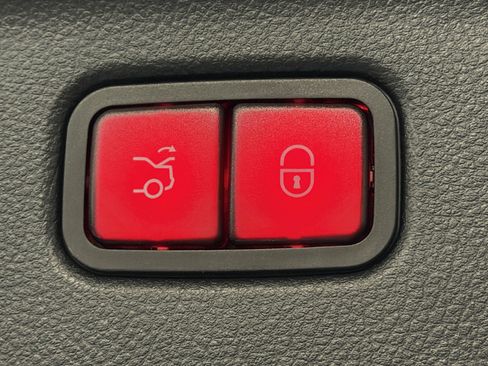 Certified 2024 Mercedes-Benz S 580 4MATIC Sedan image 17