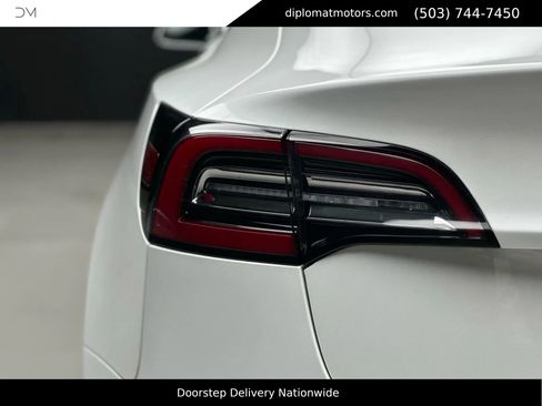 Used 2019 Tesla Model 3 Long Range image 15