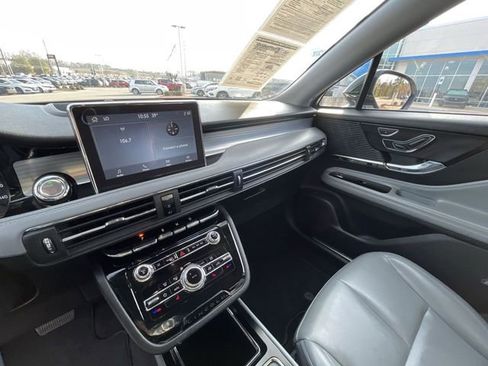 Used 2022 Lincoln Corsair FWD image 18