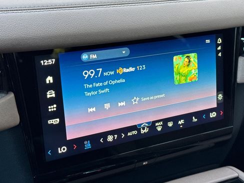 New 2025 Lincoln Navigator Black Label image 15