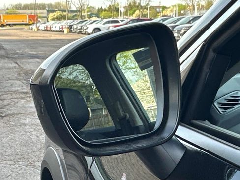 New 2026 Nissan Rogue SV AWD/4WD image 12