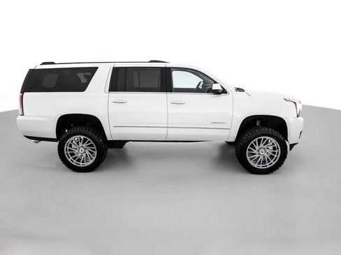 Used 2020 GMC Yukon XL Denali w/ Open Road Package AWD/4WD image 4