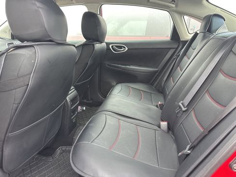 Used 2019 Nissan Sentra SR image 8