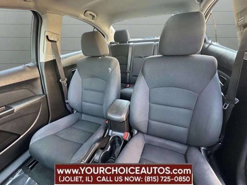 Used 2016 Chevrolet Cruze LT w/ Technology Package image 14