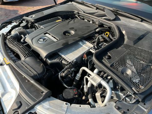 Used 2017 Mercedes-Benz C 300 Sedan image 21