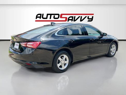 Used 2022 Chevrolet Malibu LT FWD image 7