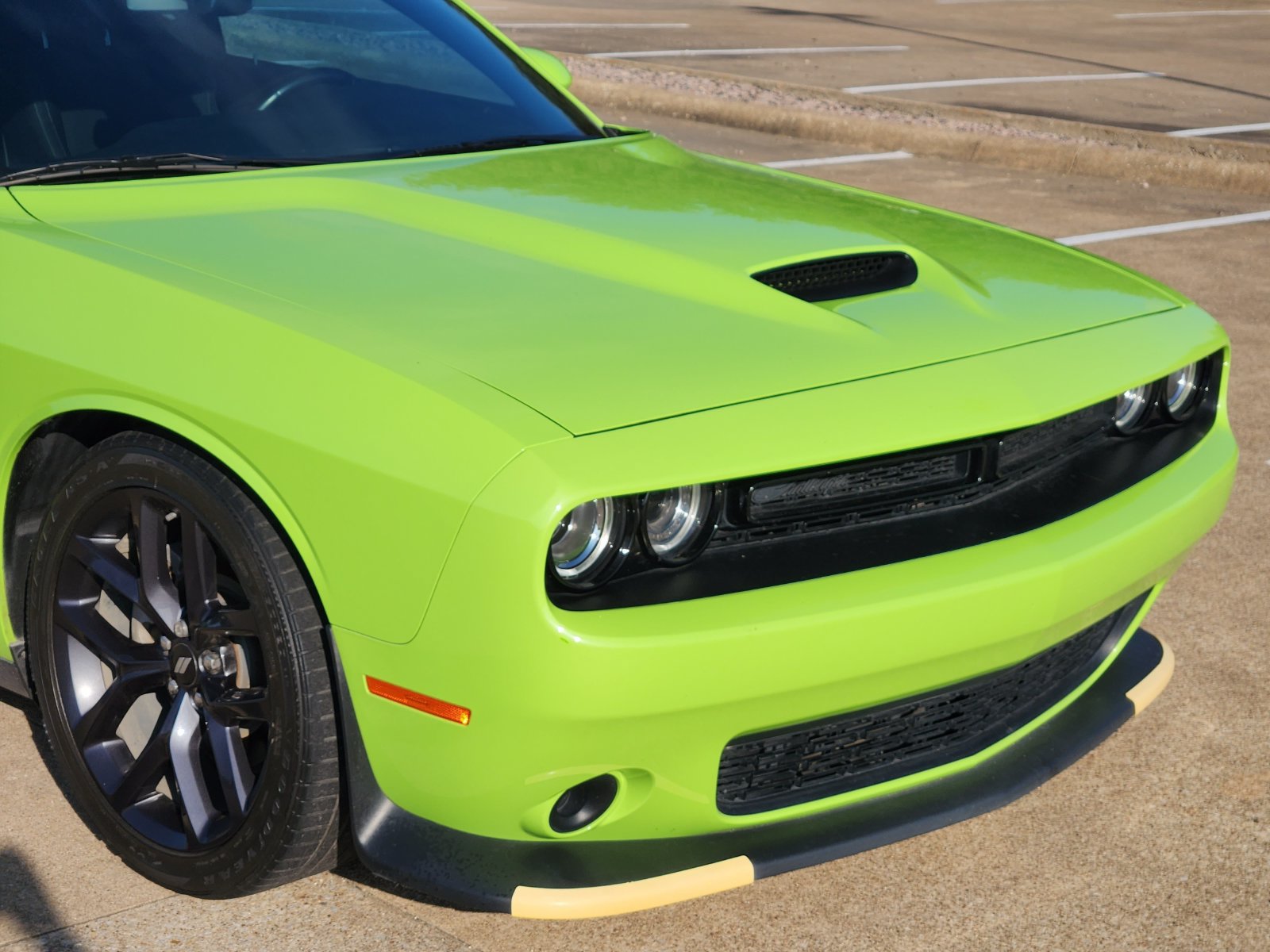 Used 2023 Dodge Challenger GT w/ Blacktop Package RWD image 9