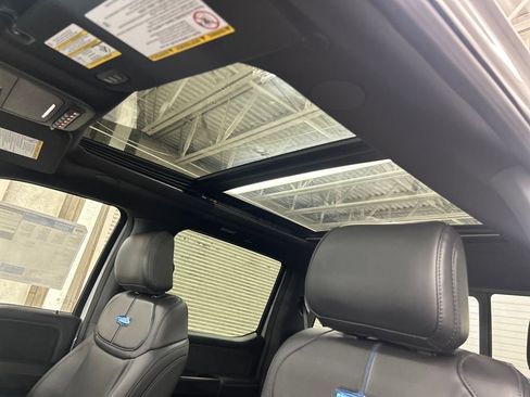 New 2026 Ford F250 Platinum image 8