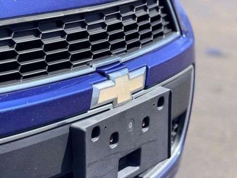 Used 2013 Chevrolet Sonic LT image 24