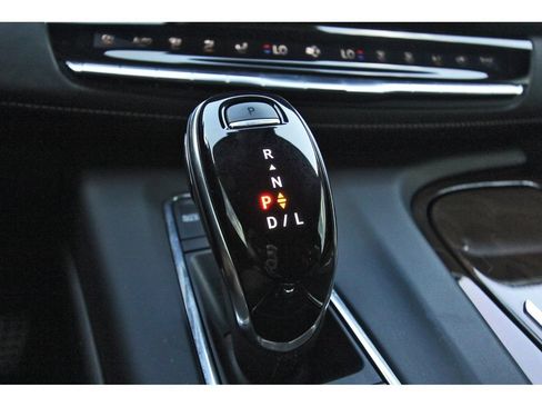 Certified 2024 Cadillac Escalade Sport Platinum w/ LPO, ONYX Package AWD/4WD image 26