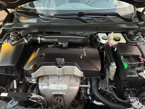 Used 2015 Chevrolet Impala LS FWD image 38