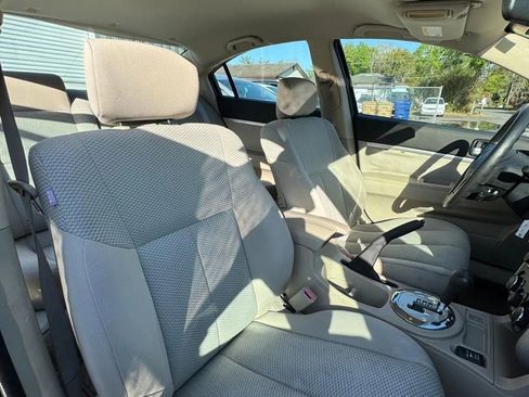 Used 2007 Mitsubishi Galant ES image 8