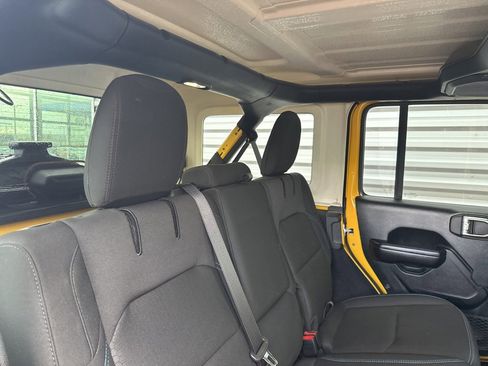 Used 2021 Jeep Wrangler Unlimited Rubicon 4xe w/ Steel Bumper Group image 29