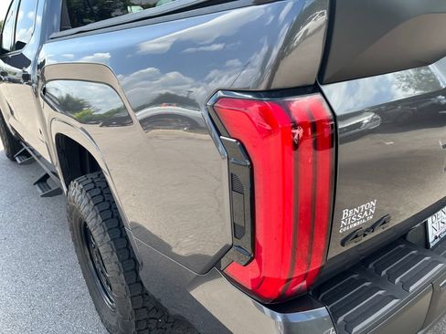 Used 2024 Toyota Tundra SR AWD/4WD image 39
