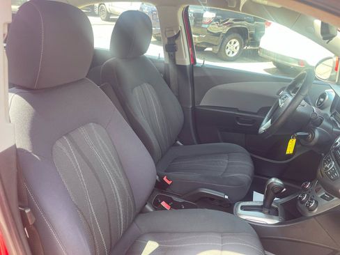Used 2012 Chevrolet Sonic LT FWD image 17